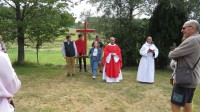 9procession5